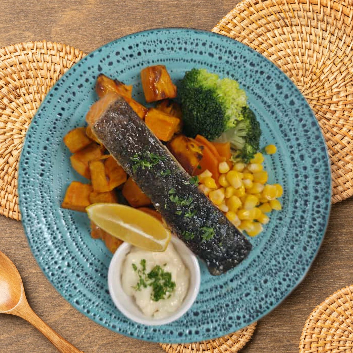 LK9. Grilled Salmon Fillet with Roast Sweet Potato and Garlic Aioli Sauce - 22/12/25