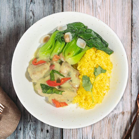 B. Low-Fat Thai Green Curry Chicken w/ Coconut Turmeric Rice - 09/09/25