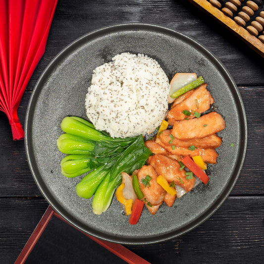 D. Grilled Salmon w/ Low-Fat Garlic Aioli & Sweet Potato - 26/08/25